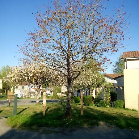 Les Cles Nature 44 Apartment *